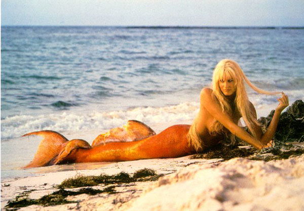 Splash Mermaid at Beach - Mermaid Beach Model