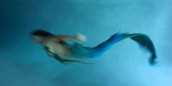 Blurry Mermaid Model - Mermaid Model Under Water