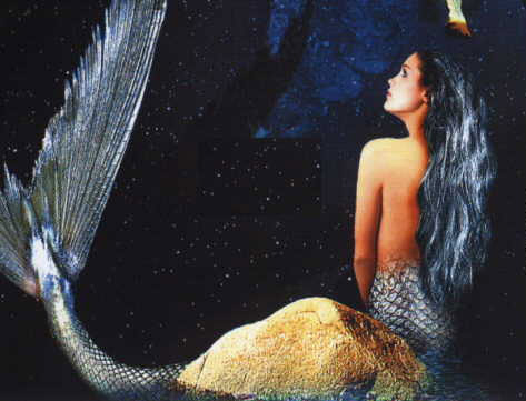 Mermaid with Big Tail - Mermaid Model Under Water