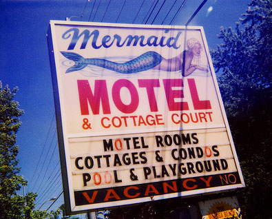 Mermaid Motel Vacancy - Mermaid Sign