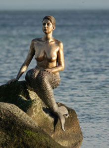 Golden Shine Mermaid - Mermaid Statue