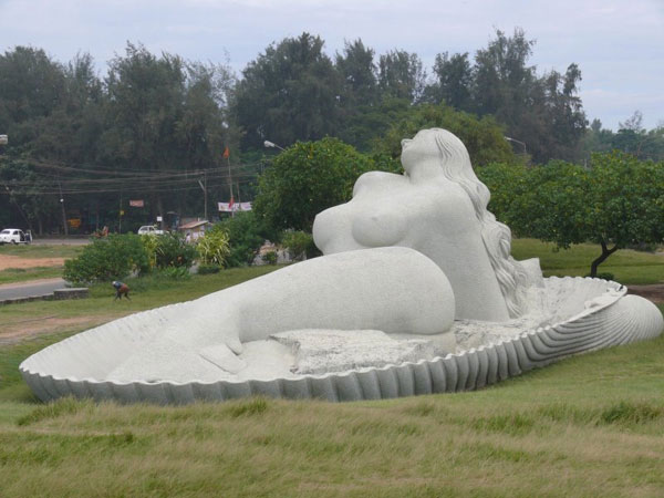 Kanyaka Kollam Beach mermaid - Mermaid Statue