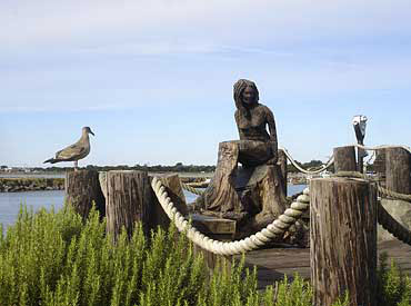 Mermaid on the Dock - Mermaid Statue