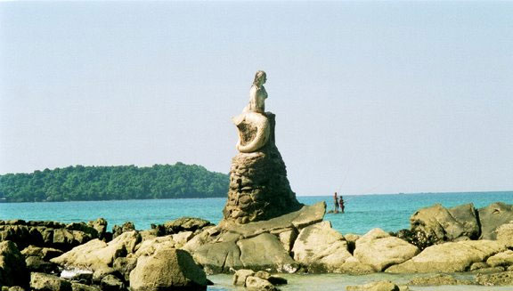 Ngapali Beach Mermaid - Mermaid Cake