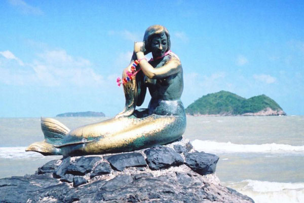 Samila Beach Thailand mermaid