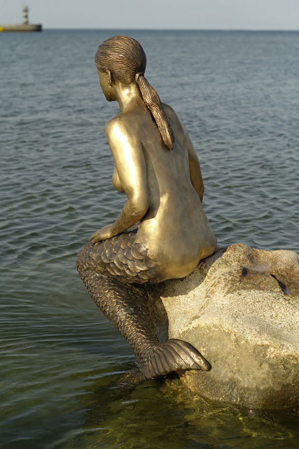 Shiny Golden Mermaid - Mermaid Statue