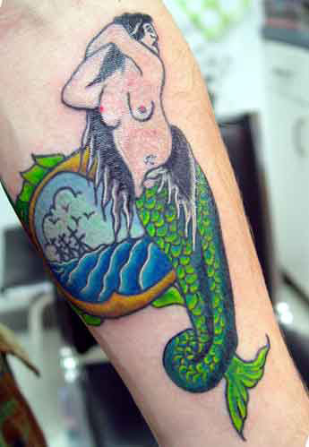 Mermaid Fixing Hair Tattoo - Mermaid Tattoo