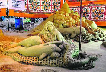 Sand Castle Mermaid Contest - Sand Mermaid Sculpture
